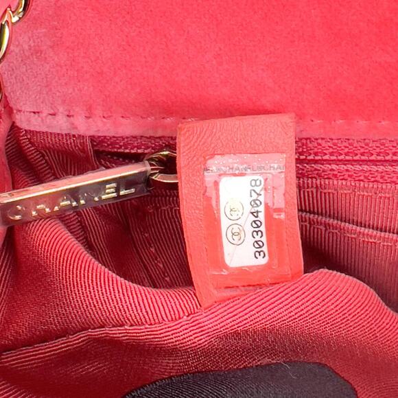 NWOT! Chanel pink velvet mini rectangle flap bag - Picture 5 of 8